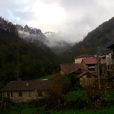 招待所 Puente Deva 埃斯皮纳马