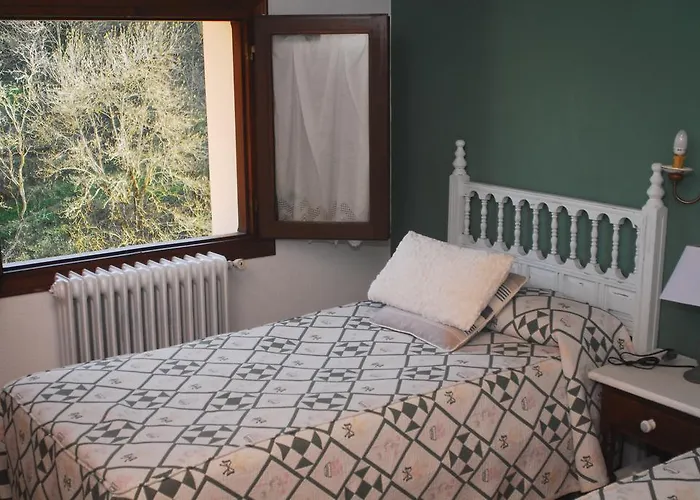 ゲストハウス Puente Deva エスピナマ